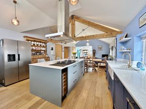 Photo 10- click for photo gallery